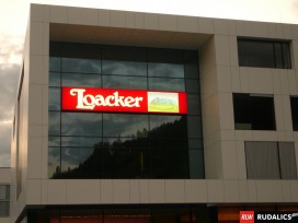 Leuchtschild, Gre 10m x 1,7m